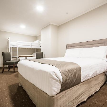 The Lighthouse Hotel Ulverstone Exteriér fotografie